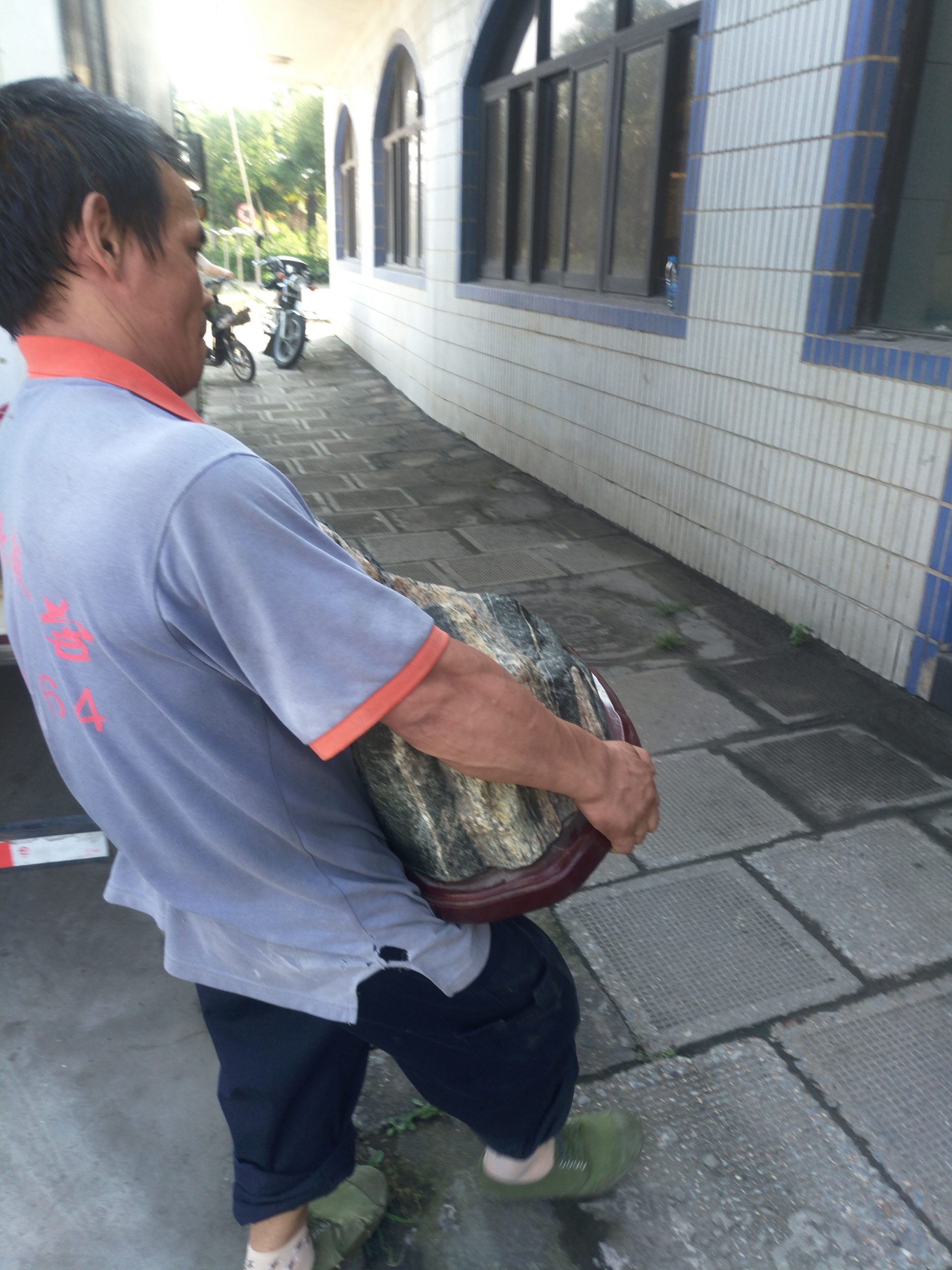 黄浦搬家怎么做更稳妥？老师傅经验分享